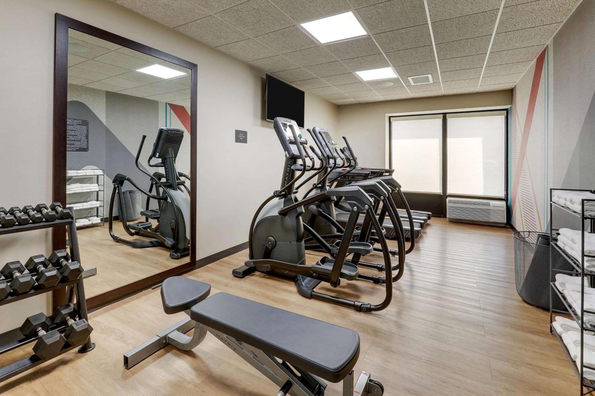 Drury Inn & Suites Birmingham Lakeshore Drive Ngoại thất bức ảnh
